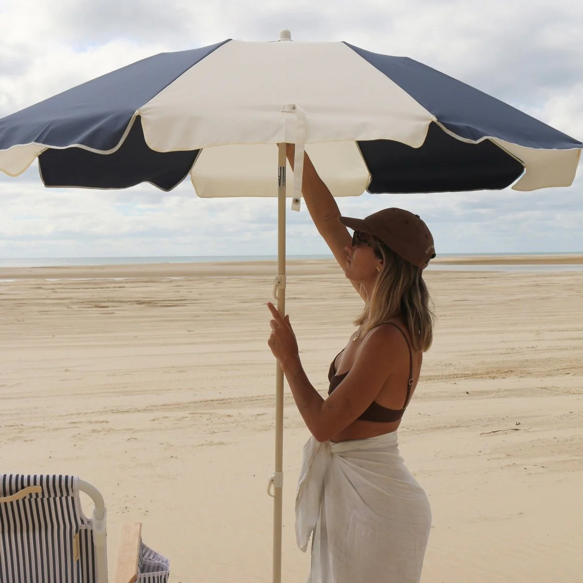 Compact Beach Umbrella - Marine Stripe - Image 5