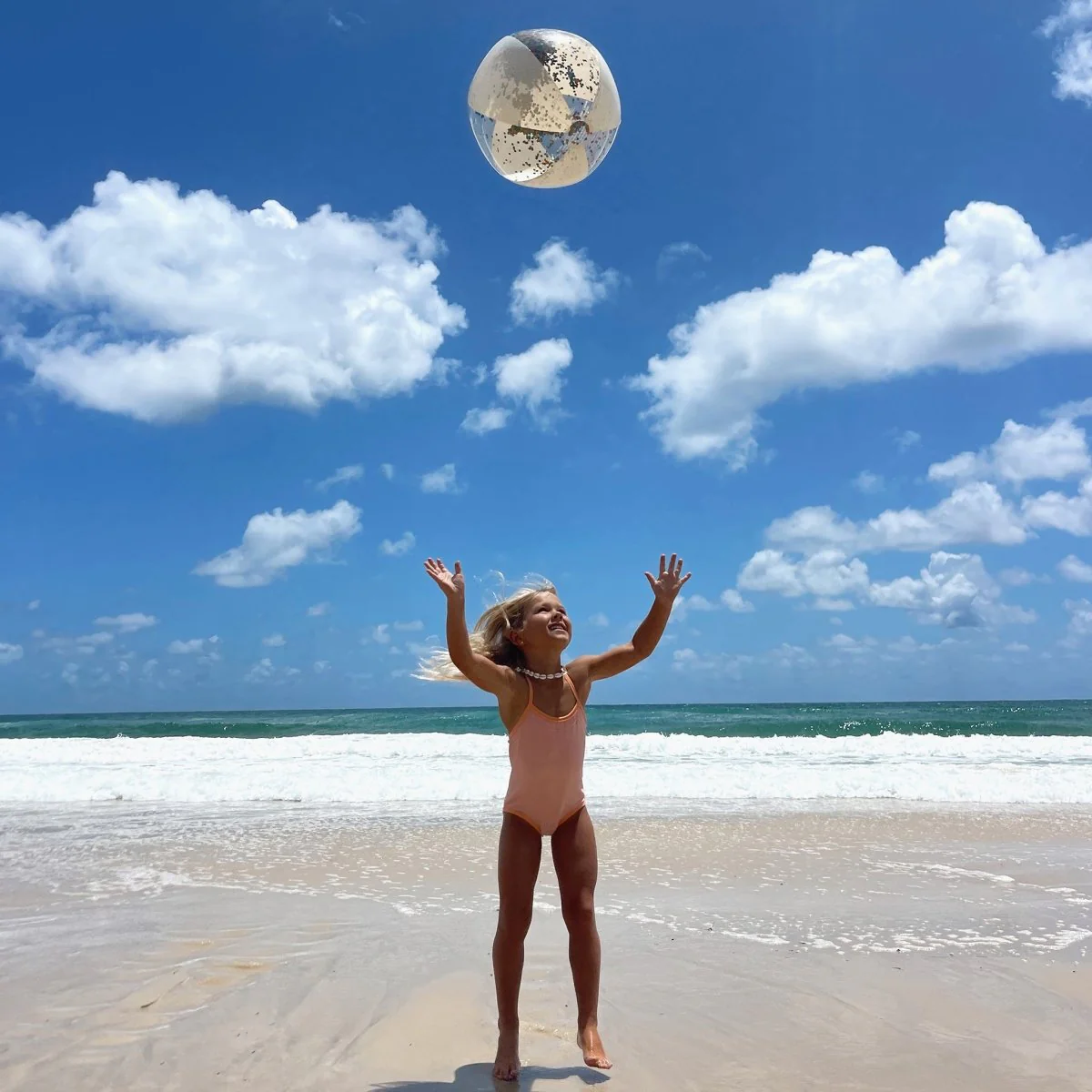 Inflatable Beach Ball - Cotton Candy Glitter - Image 4