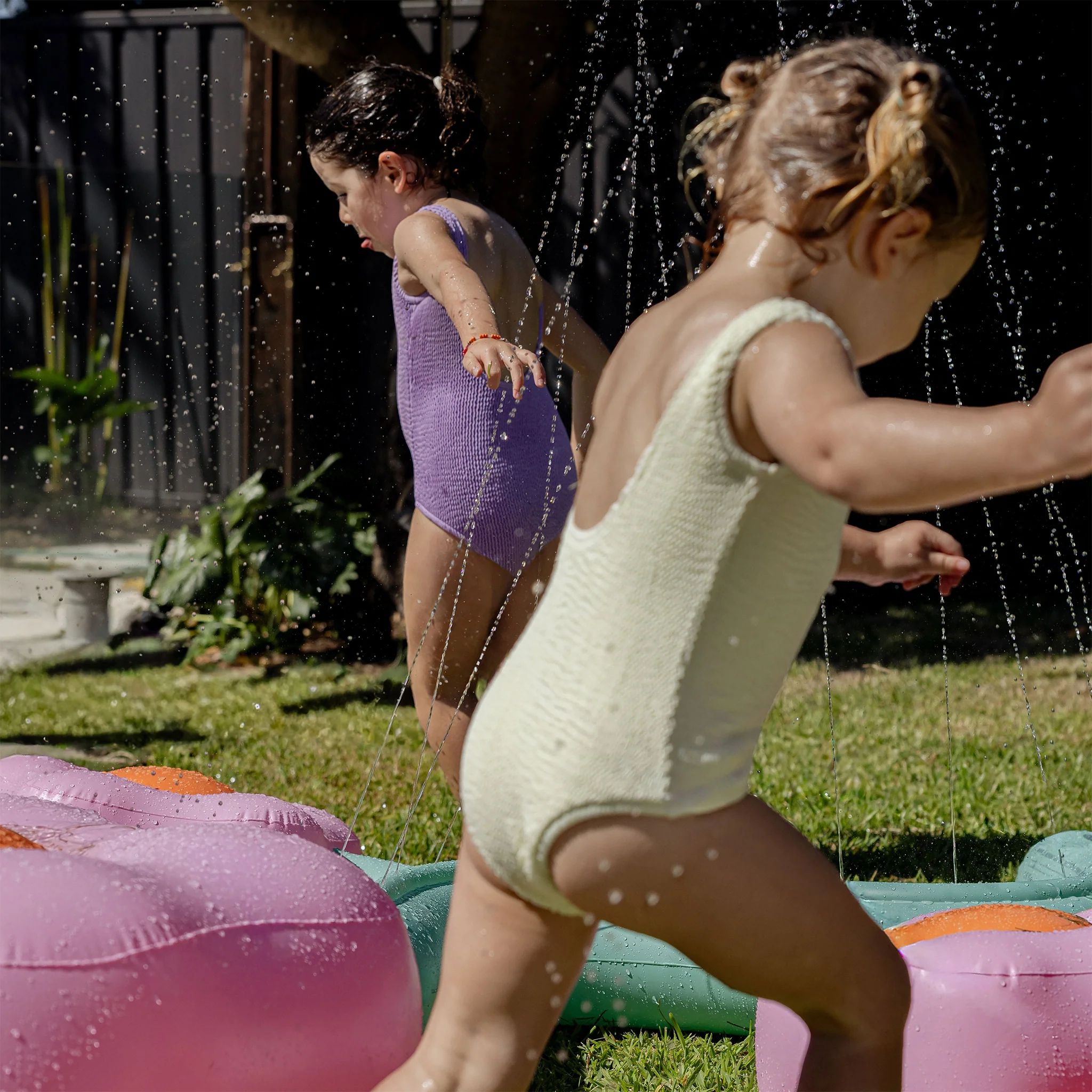 Inflatable Sprinkler - Poppy the Peach Multi - Image 3
