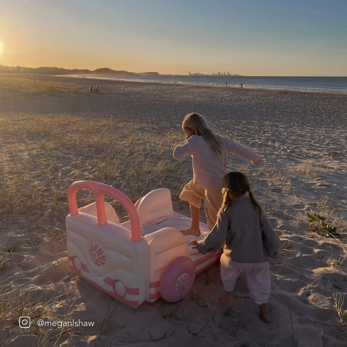 Kids Air Mattress - Summer Van Pink - Image 4